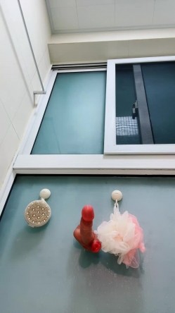 ️清纯可爱，顶级校花【懒羊羊大王】下海福利，道具抽插~喷水~好湿~好润~过瘾 截图10
