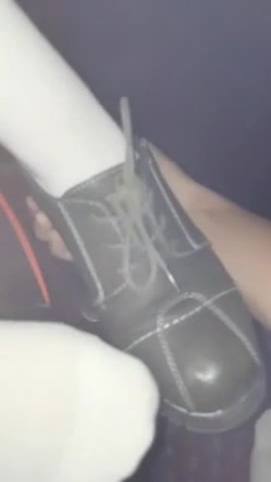 PUA大神【网调加约炮】专业线上线下忽悠套路玩弄学生妹，19岁妹子车震能玩菊花 截图16