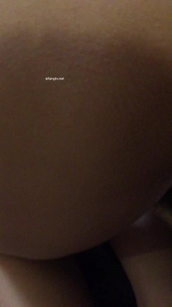 百D云泄密情侣酒店开房趁女友喝多了醉醺醺的尝试开发她的屁眼先帮她牛奶灌肠 截图4