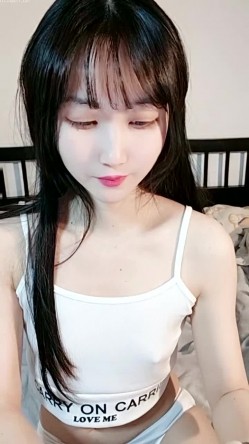 某个学校 ️校花下海了！【星星失眠】高端~神级~太漂亮太哇塞 ️和尚看了也要射！ 截图13