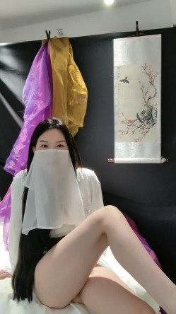 极品超美御姐【繁花女主角】横店演戏好几年古装裸舞大美女每天不同反差角色道具自慰 截图2