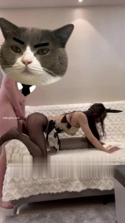 露脸才是王道！颜值天花板极品身材某航空姐工作期间是女神下班就成为金主母狗各种淫乱自拍很反差 截图3