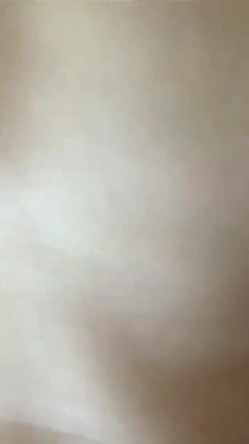 熟女阿姨在家偷情啪啪 不要拍脸 漂亮阿姨有点害羞 被无套输出 截图5