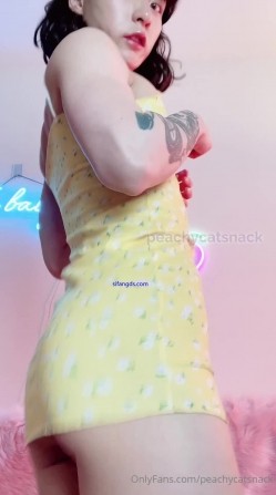 中韩混血博士生，超大阴蒂，撸铁肌肉女【peachy】自慰啪啪群P，下海拍A片，猛女 截图3