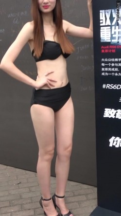 【车模】车展偷拍模特 车模 角度刁钻，全方位视角 截图6