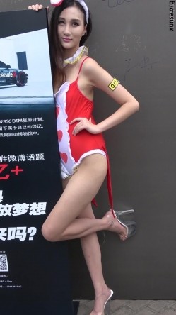 【车模】车展偷拍模特 车模 角度刁钻，全方位视角 截图14