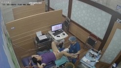 《妇产科监控破解》多位美女少妇张开大腿让医生又抠又摸检查阴道 截图13