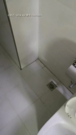 玩弄昏睡中小少妇，【花少PUA泡良达人】拔掉裤子狂舔鲍鱼，强悍舌功攻势下娇喘阵阵，闺房私密下玉体横陈必须插入 截图14