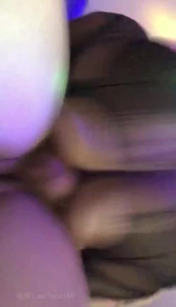 爆乳熟女 · 惠子阿姨 ·：和姐姐一起迎客，惠子的乳交技术怎么样 截图14
