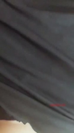 火爆网红鹿少女剧情演绎打工妹午休被小偷潜入没有财被胶布封口绑手劫色爽到叫哥哥 截图5