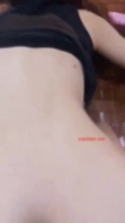火爆网红鹿少女剧情演绎打工妹午休被小偷潜入没有财被胶布封口绑手劫色爽到叫哥哥 截图9