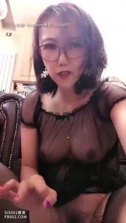 骚浪贱英语老师 再次线上授课用棒棒搞得自己兴奋不已淫水直流！ 截图15