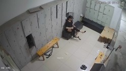 舞蹈班《监控破解》偷拍多位美女学员后台换衣服 截图3