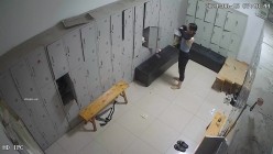 舞蹈班《监控破解》偷拍多位美女学员后台换衣服 截图8