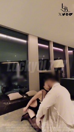 大神luckyql777调教爆乳长腿美女 截图9