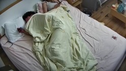 酒店偷拍精品 性欲很强的高颜值美女感情生活混乱，大哥操完男友操 截图4