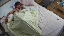 酒店偷拍精品 性欲很强的高颜值美女感情生活混乱，大哥操完男友操 截图16