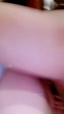 核弹！孕妇被干了~20小时~【梦梦是孕妇】口爆~啪啪~自慰~！还有一段尝试爆菊，口爆射了 截图5