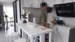 重磅炸弹！万人求档高门槛梦幻联动，顶级绿帽网红大咖联手【绿帽女友+你的大婊姐】私拍，当着男友的面给戴绿帽子 截图7