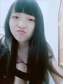 《台湾情侣泄密》湖中之光高二女生廖彦宁性爱私拍泄密流出 截图15