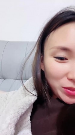 【露露姐】超骚御姐~美乳诱惑~户外跳蛋~车震无套啪啪 截图1