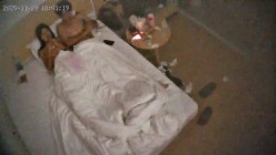 酒店偷拍 连续两天入住情侣气质甜美又身材不错的美女喜欢上位榨取男友精液 截图3