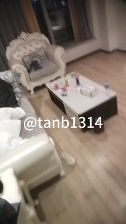 【第一视角探花】175的大高个小姐姐说感觉逼都被操肿了 刚下海每天业务太多，身体被操伤了 截图16