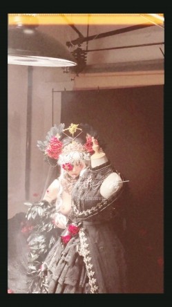 稀有露脸 高端ACG业界女神爆机少女 喵小吉 暗黑系Cos《鸦》敏感乳头变硬耸立 饱满少女阴户诱人至极 截图8