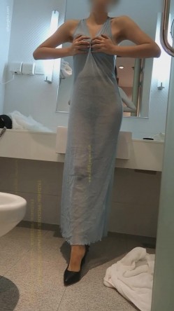 【模特私拍】学院派高端独享系列5三个极品美女，直播平台上的网红，以旗袍JK为主。美女白净，长相甜美，极品火辣身材 截图10