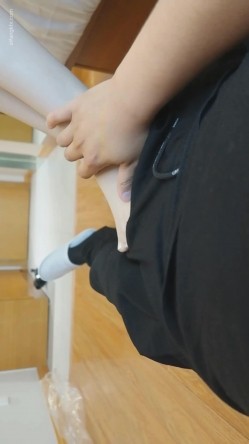 【模特私拍】学院派高端独享系列5三个极品美女，直播平台上的网红，以旗袍JK为主。美女白净，长相甜美，极品火辣身材 截图14