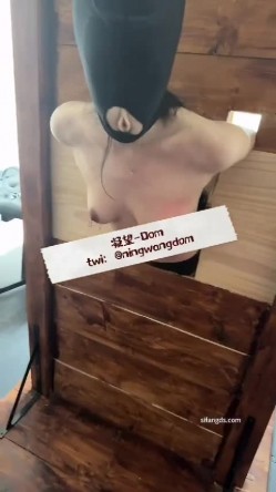 超强视觉盛宴！偏执狂顶级女体调教大神【凝望DOM】，五花八门各种虐待折磨母狗的方法 截图7
