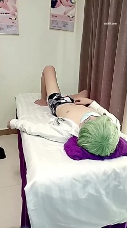 黑丝大奶女技师 啊啊 操死你 姐姐操死你 操出白浆了 不要射我还要 上位啪啪打桩真猛 奶子哗哗 骚话不停 差点内射 截图2