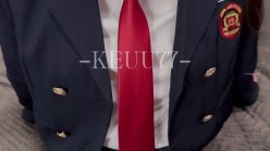 推特美腿女神【KEUU77】最新VIP福利，天生丽质极品身材，私下被金主包养成小母狗，各种调教啪啪 截图5
