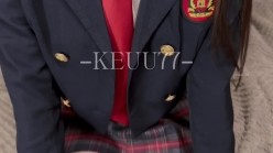 推特美腿女神【KEUU77】最新VIP福利，天生丽质极品身材，私下被金主包养成小母狗，各种调教啪啪 截图6