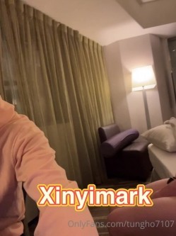 泡良大神性爱救火队「Xinyimark 」OF日常约炮露脸私拍 众多良家学生模特网红拜倒在炮王牛仔裤下 截图15