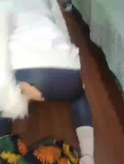 顶推重磅福利，大神高价自购海角万人追踪反差婊【胡九万（原小芳姐姐）】最全合集，性奴调教啪啪各种花样，秒懂下 截图5