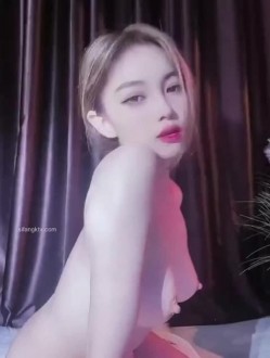 推荐 维族主播【恩塔Enta】五官相当精致，颜值不输迪丽热巴，道具自慰，大尺度掰逼展示，奶圆逼粉 截图8