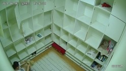 舞蹈班《监控破解》偷拍多位美女学员后台换衣服 截图3