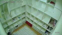 舞蹈班《监控破解》偷拍多位美女学员后台换衣服 截图9