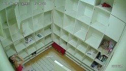 舞蹈班《监控破解》偷拍多位美女学员后台换衣服 截图10