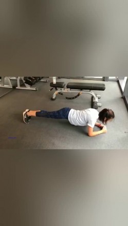 上流少妇【莉莉】的淫荡日常126P14V 截图13