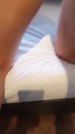 模特身材美腿亚裔一线天粉穴健身婊「kgonly」OF大尺度性爱私拍 绿帽3P、按摩推油、狂野车震 截图14