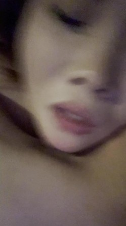 潍坊巨乳护士【莉芸】跨年夜被掐脖猛操 奶子晃成波浪叫着做母狗 截图6