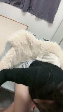 好耐撕的校花~【一朵小白云】牛仔小短裤引粉~直播被操 截图13