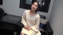 fc2ppv-4396685 フッ軽＆ノリの良い18歳スタイル抜群の関西。オナニーよりも男のチン 截图1