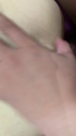 《字母圈顶级大神 ️极限调教阴环骚母狗》震撼全网露脸反差婊体验各种虐阴虐肛，玩法花样多，吃屎喝尿啪啪生殖器各种操作 截图5