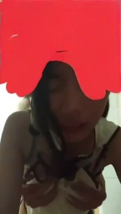 惠州超骚学生妹丘雅雯表面乖乖女私下性欲如潮天天约炮 深情口交骑乘榨精骚劲十足 截图16