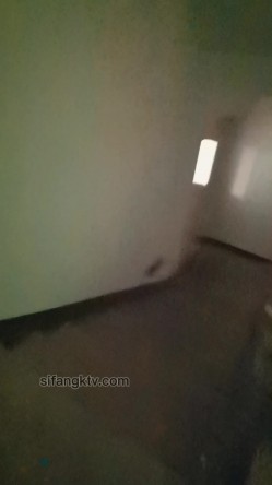 私房大神老虎菜原创 ️15弹公司楼梯间口交,操时给男友打电话可惜没接 截图4