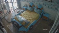《居家摄像头破解》偷窥E奶少妇的居家日常 ️这奶子可真不是盖的 截图14