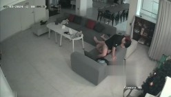 大庭广众之下就在客厅 清纯美女与帅气学长1小时的性爱 截图13